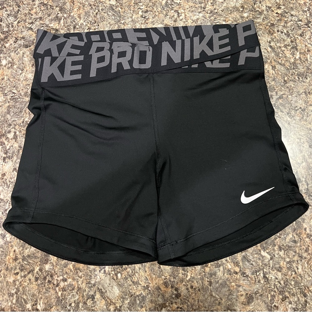 NIKE Pro Dri-fit shorts